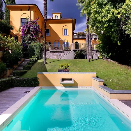 Ella In Luxury Gardone Riviera